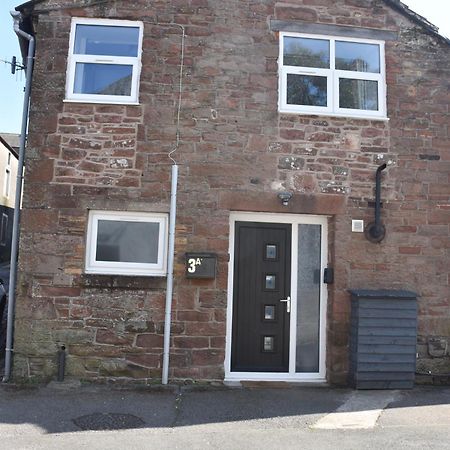 Milo'S Place Is A Home From Home Egremont  Exterior photo