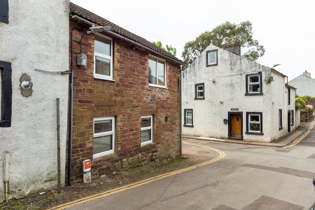 Milo'S Place Is A Home From Home Egremont  Exterior photo